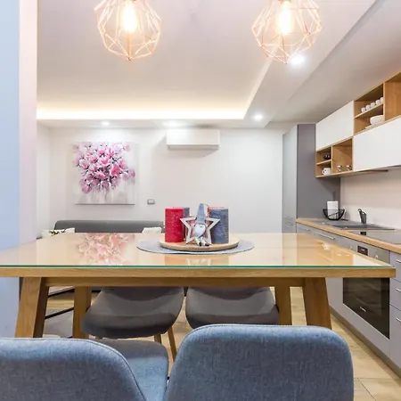 Lavanda Maslina - New Luxury Apartments Pula Exterior photo