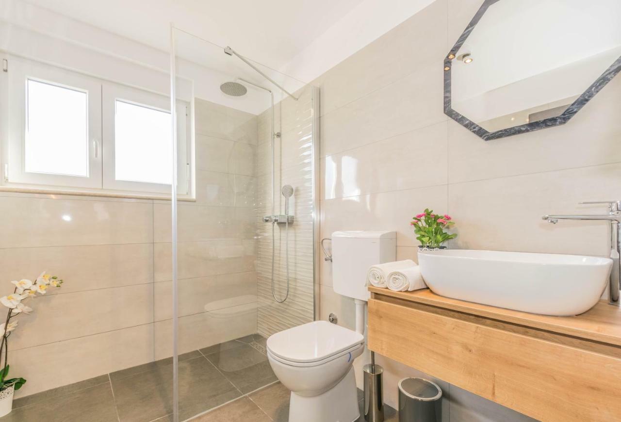 Lavanda Maslina - New Luxury Apartment *